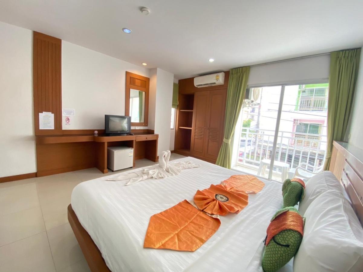One World One Home Patong 2 Экстерьер фото