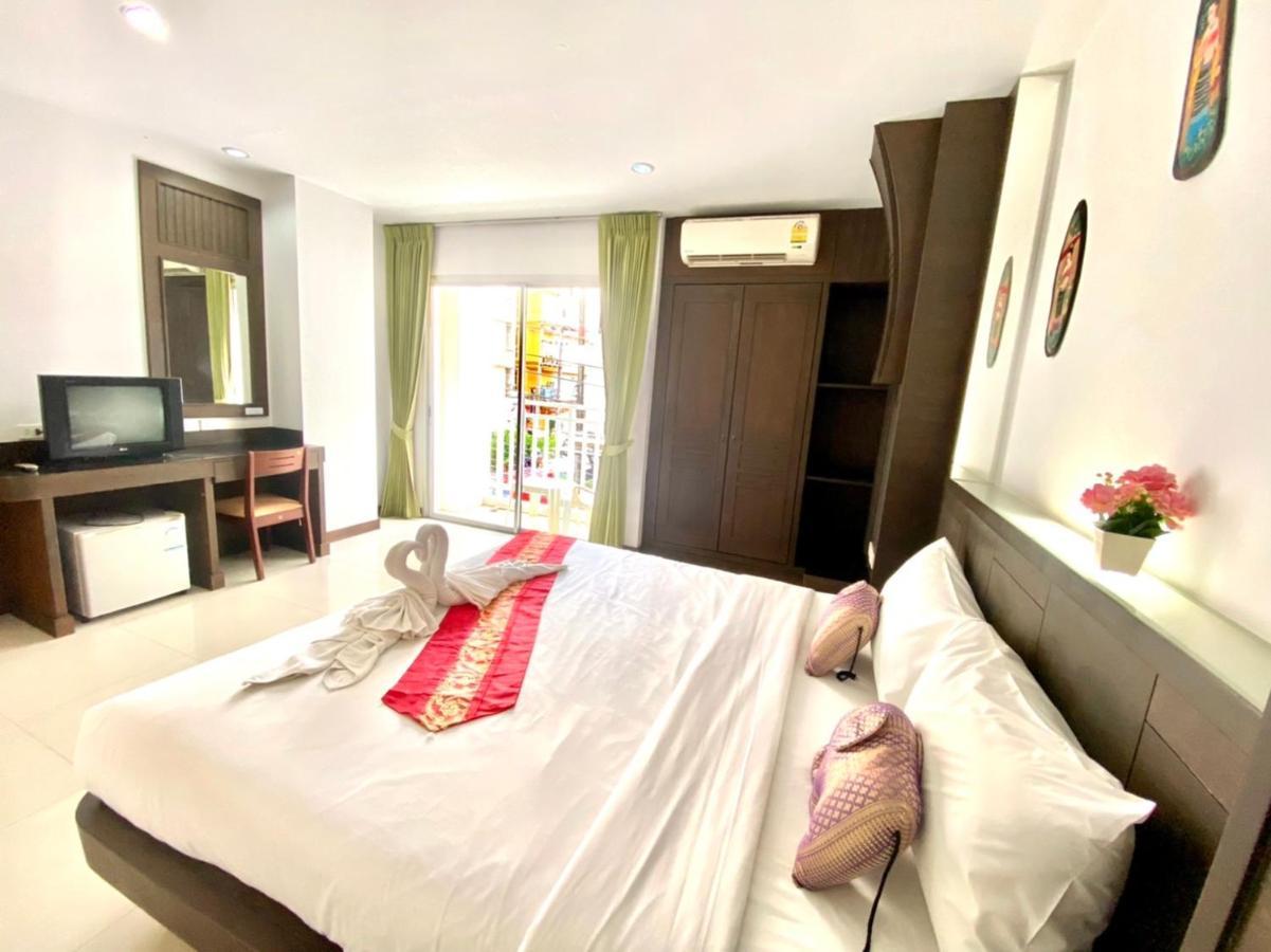 One World One Home Patong 2 Экстерьер фото